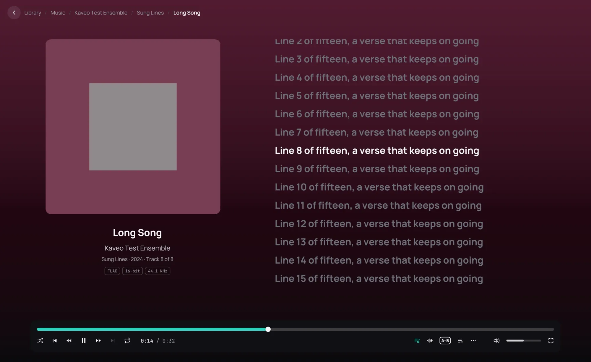 The player on a track: the cover on the left, the lyrics on the right with the line being sung in white and the others dimmed, and the playback bar at the bottom